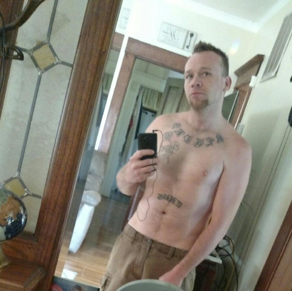 Meet your Posher, Joseph - Picture 3 of 3